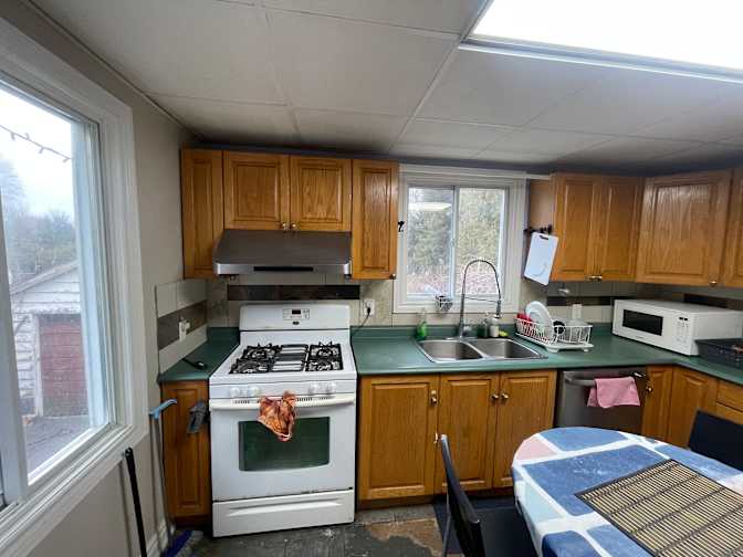 Photo of Simisola sowole's room