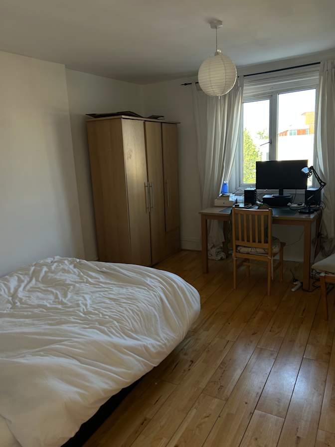 Photo of Lina's room