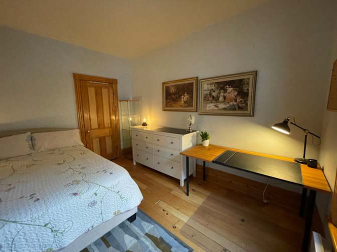 Julie Lamontagne's room