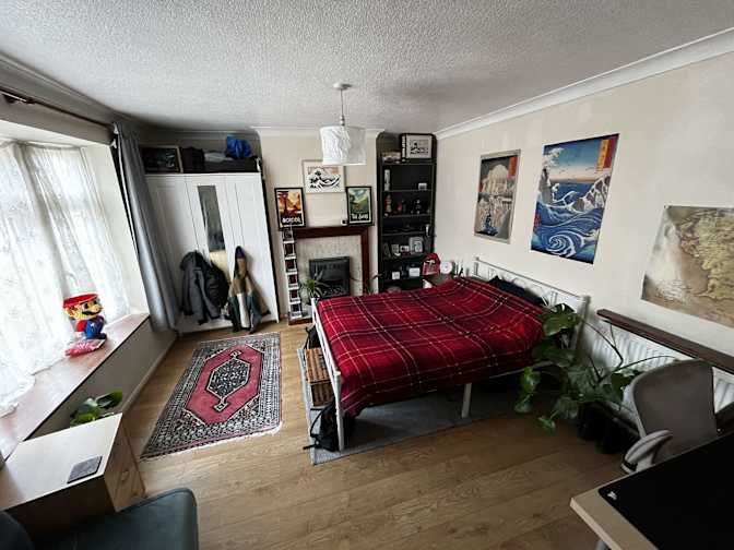Photo of Francis Collinson's room