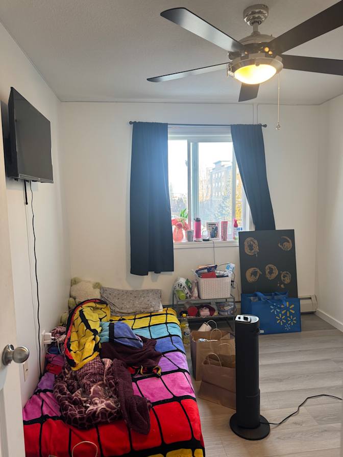 rhonda Janson's room