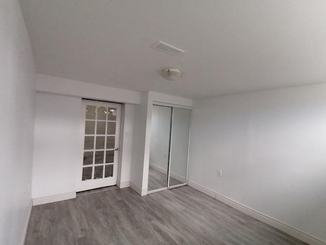 Beautiful, Clean & Bright!'s room