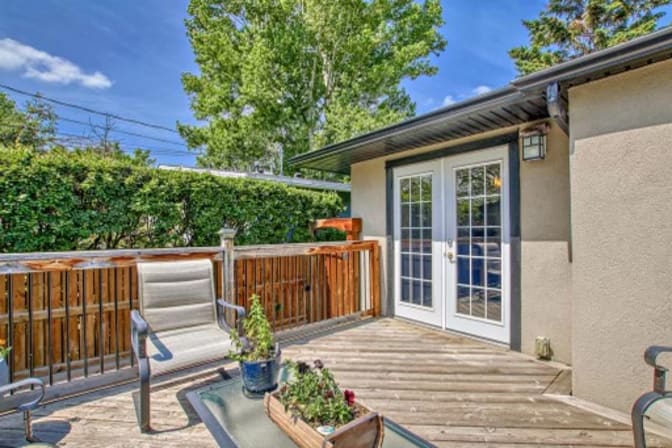 Gurpreet Hansra's room