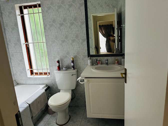 Photo of Hassinah's room