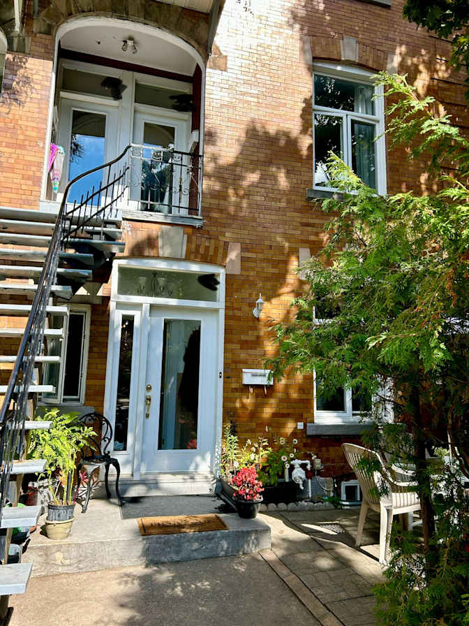 Adrianna & Gary's room