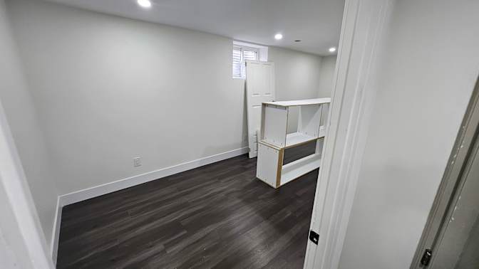 Nirav Suhagiya's room