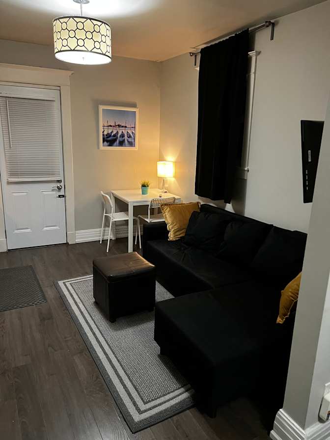 Nick Sarkovski's room