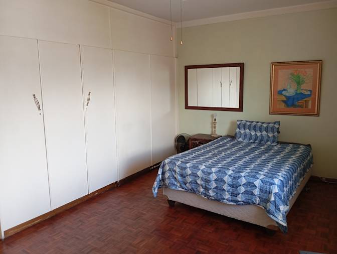 Photo of Marc_in_PLUMSTEAD's room