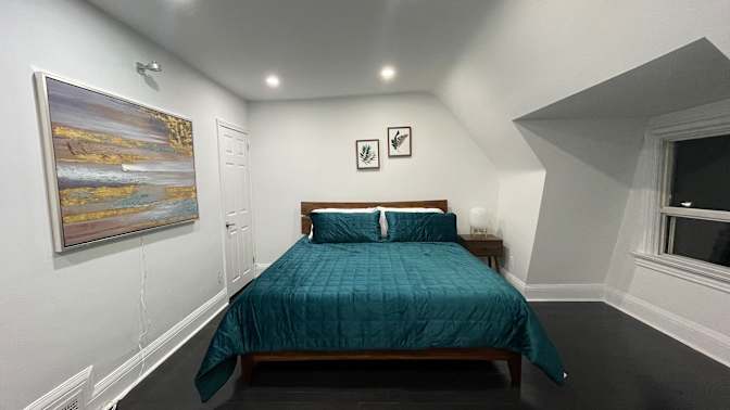 farnaz hosseini's room