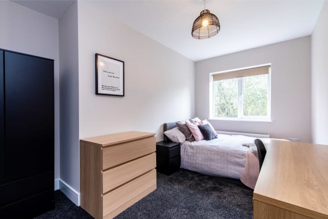 Photo of jonathan's room