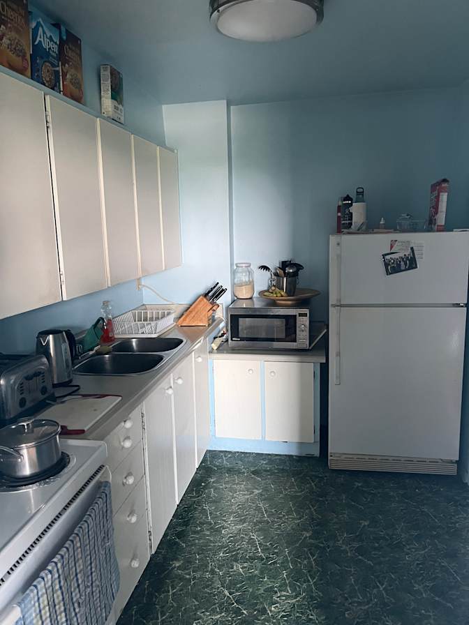 Leonard Ruddy's room