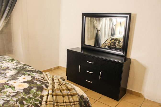 Photo of Eric's room