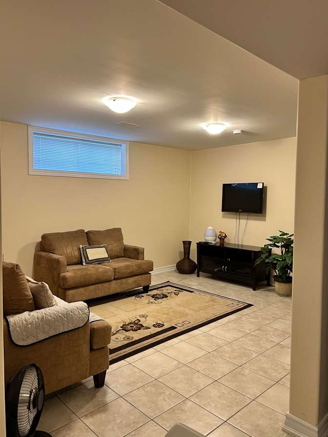 Photo of Teji C.'s room