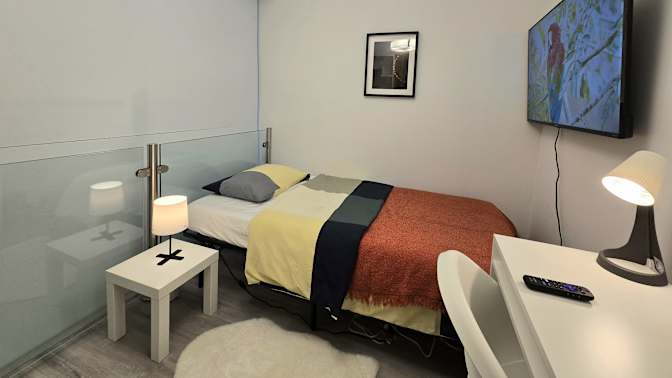 Harrington Toronto's room