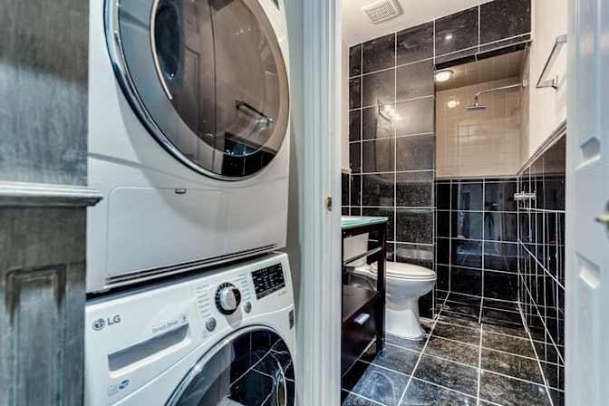 Bobby Sharifian's room