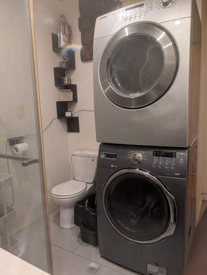 Mandeep Gautama's room