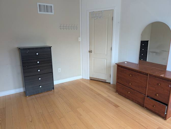 Photo of Jasmine's room