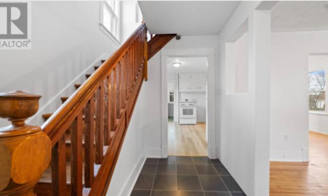 Danielle Morin's room