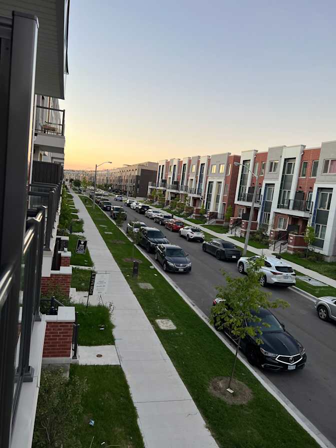 Tolobi Rental's room