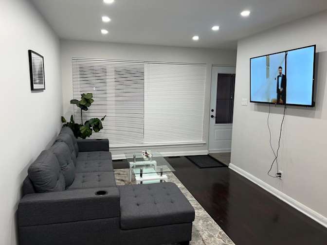 Ayokunle Laleye's room