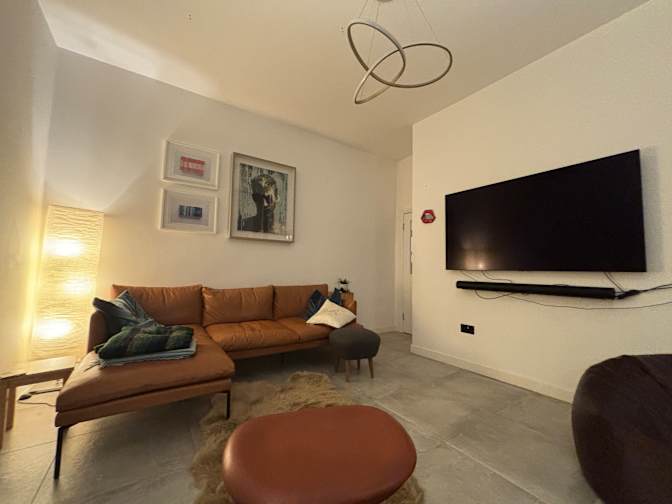Photo of Michael Thompson's room