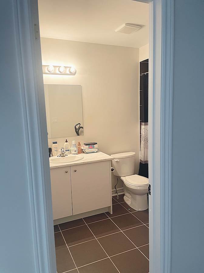 Photo of Tharsan's room