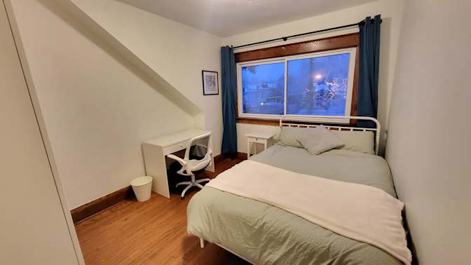 Photo of Andy and Sue's room