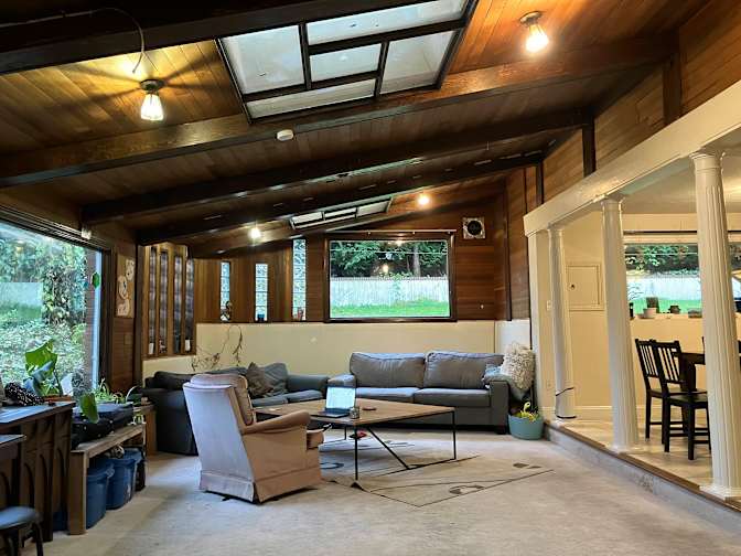 Photo of Queer Castle's room