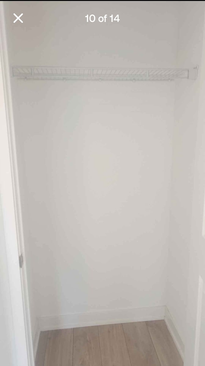 Akash Bagaria's room