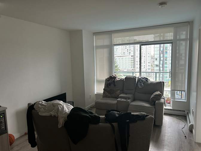 Photo of HUSSAM Shah's room