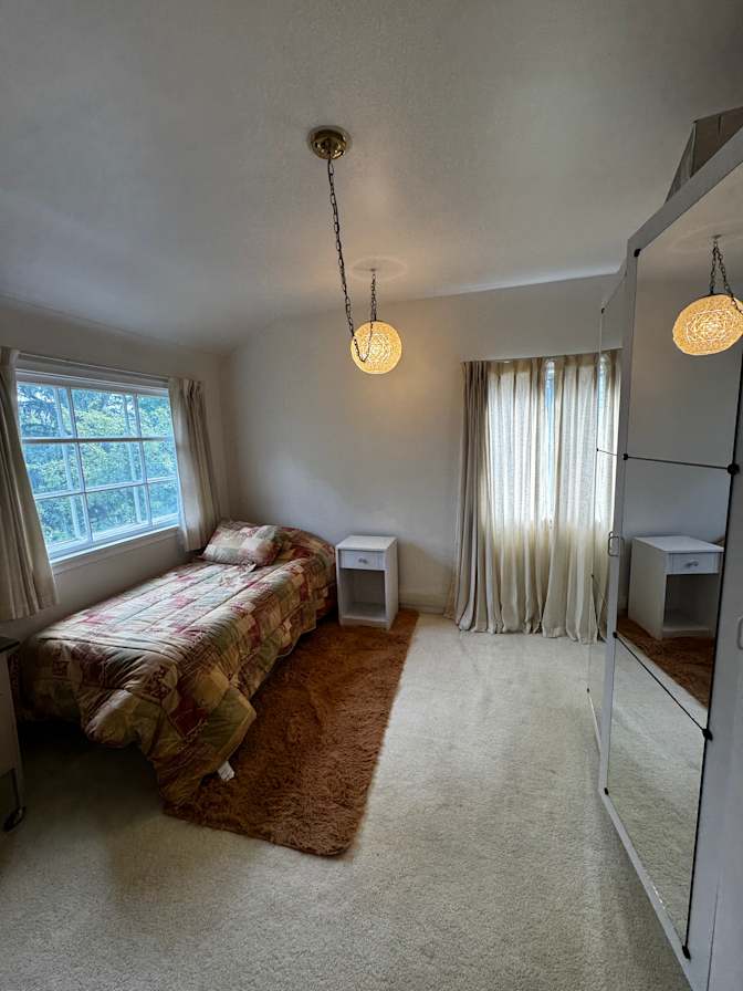 Vanessa Harris's room