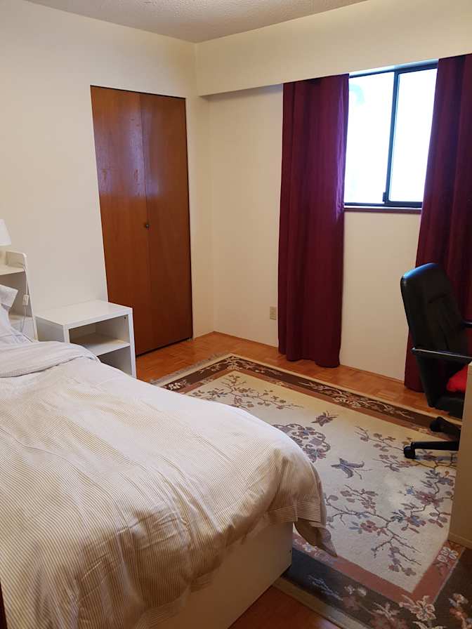 Photo of lainie's room