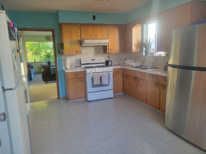 Megan h Moore's room