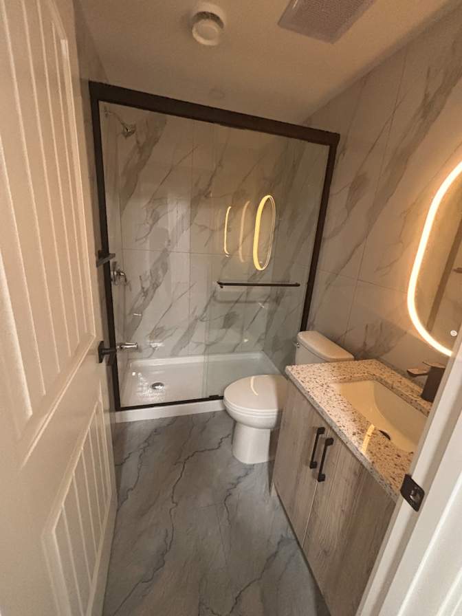 OLUDARE DAVID's room