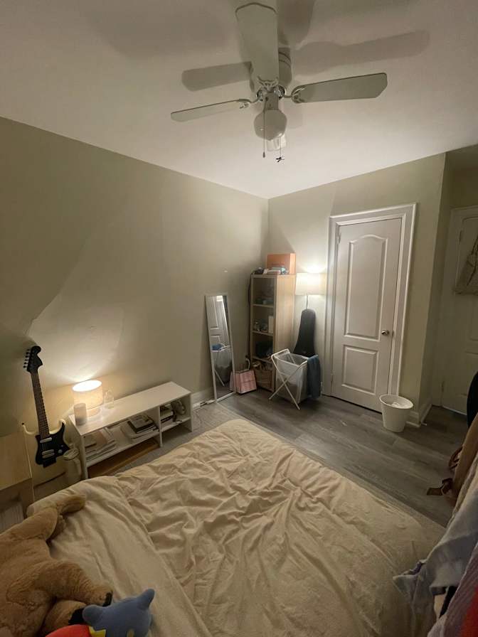 Photo of Elizabeth's room