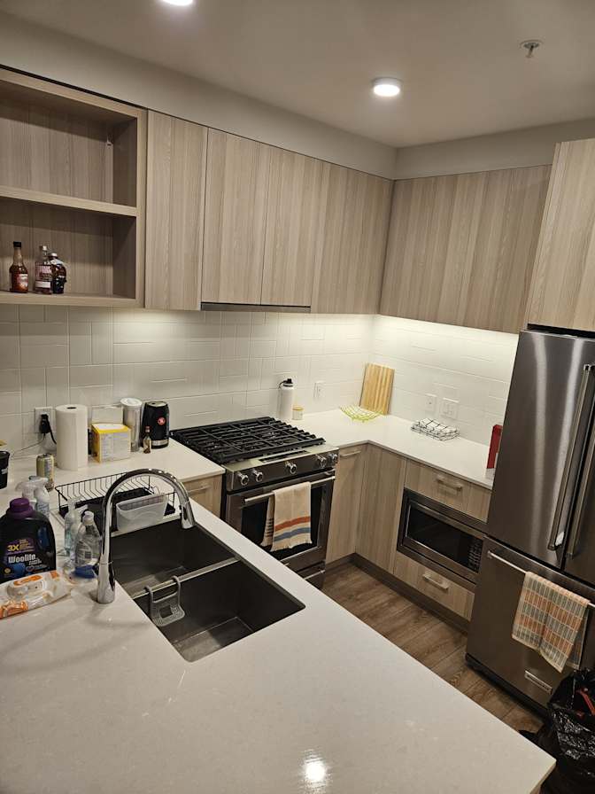 Itzel De La Garza's room