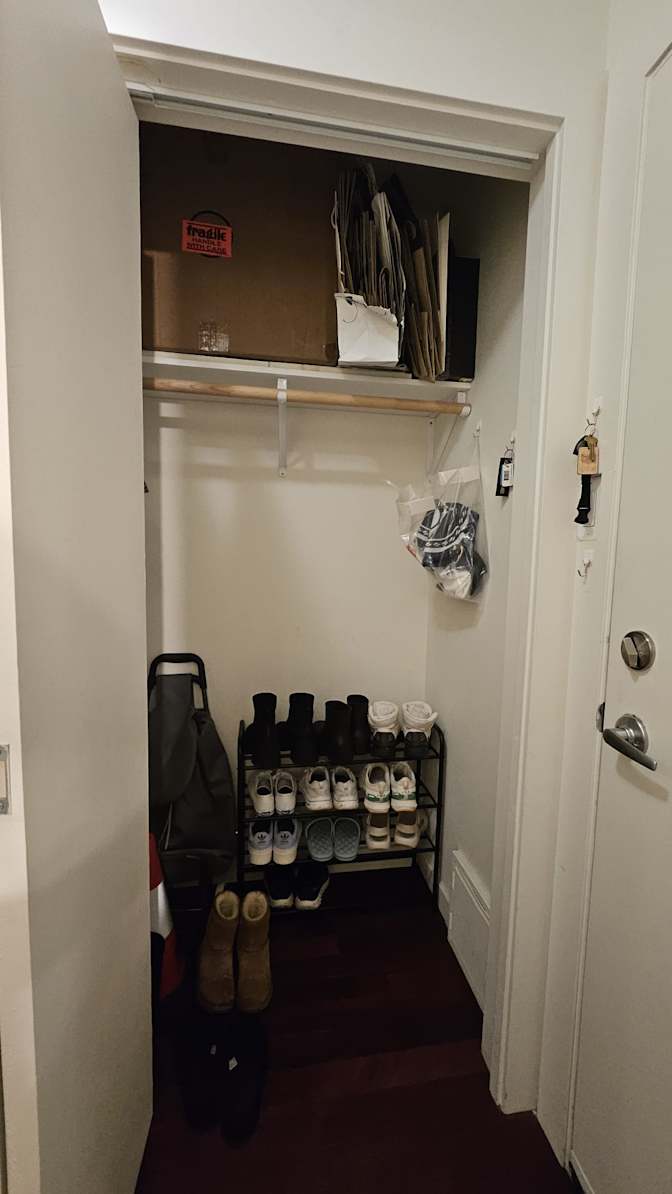 Photo of Vivian's room