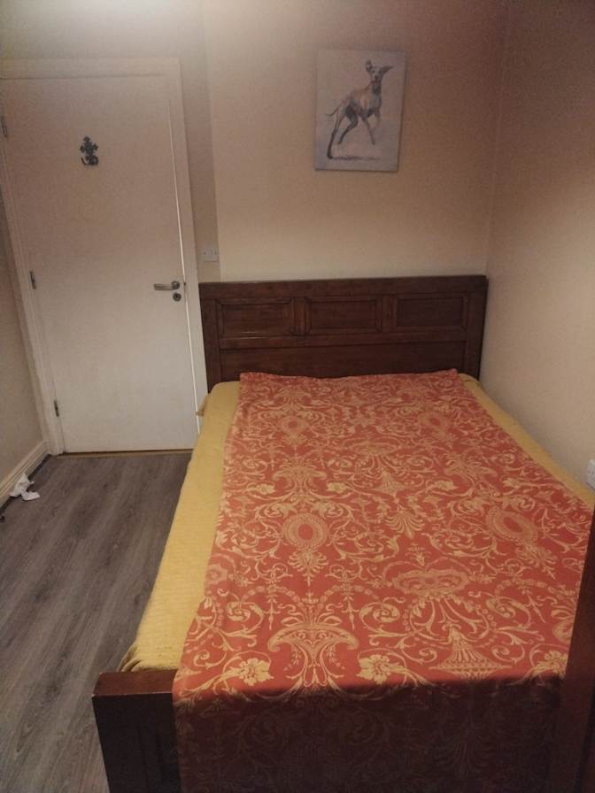 Photo of Thomas's room