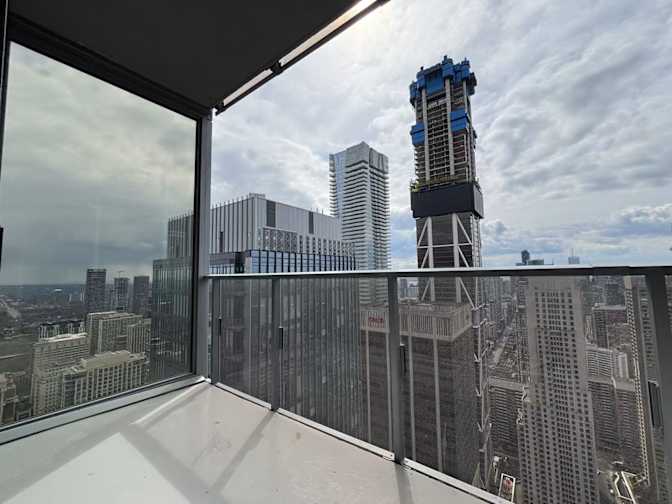 Photo of Vivian Wu's room