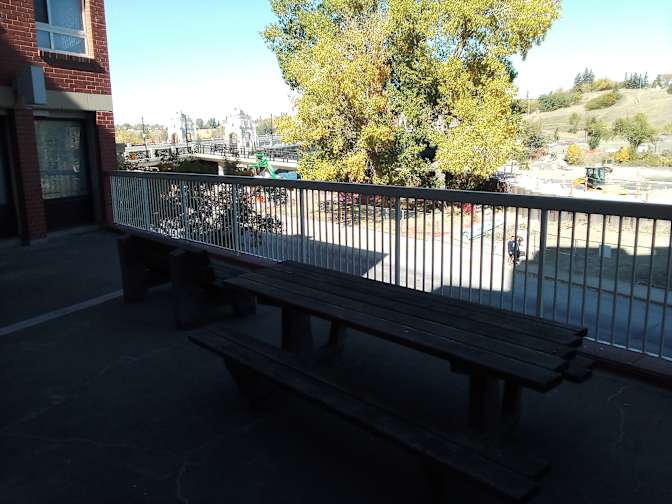 Photo of Wendell or Annallee's room