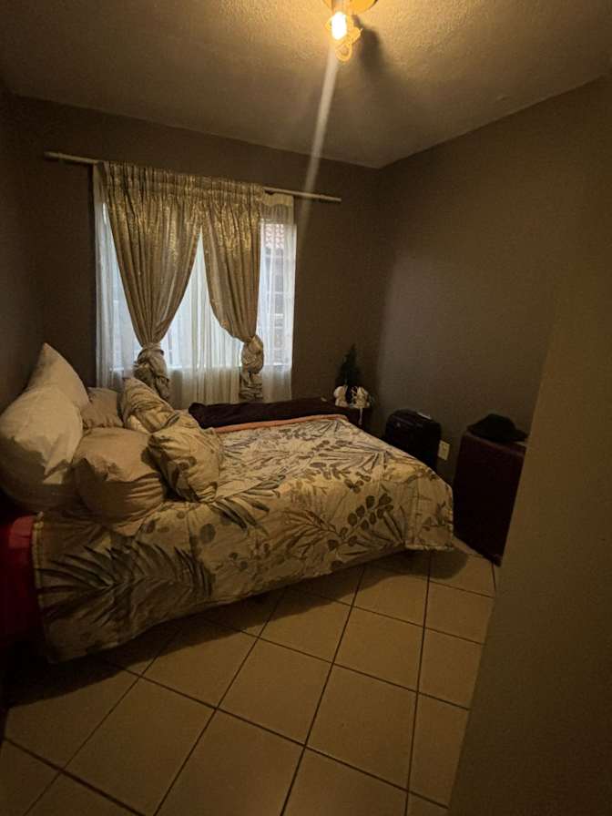 Photo of Mahlaku's room