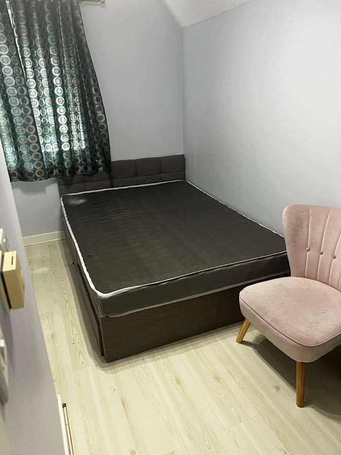 Photo of Aspergrin's room