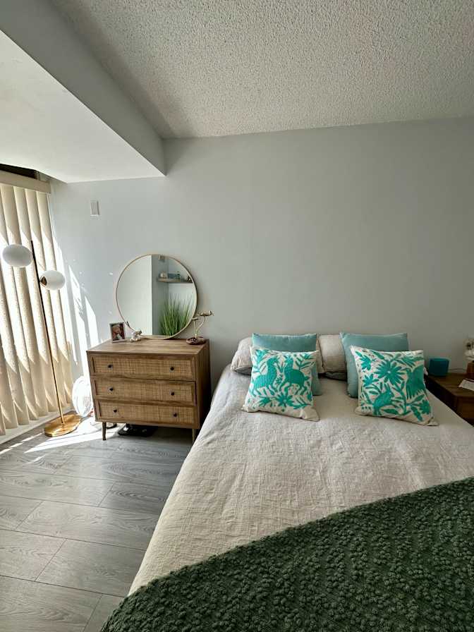 Photo of Veronica's room