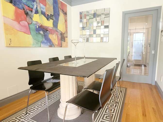 Sherry KALLERGIS's room