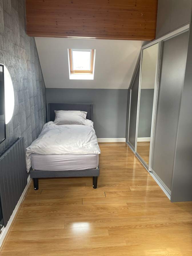 Photo of Lina's room