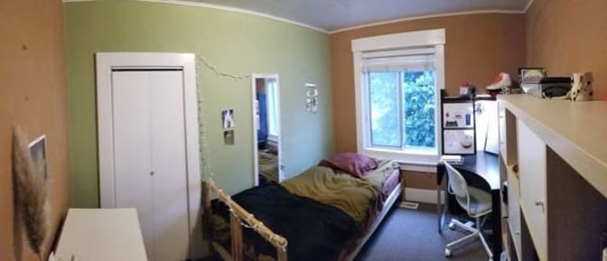Photo of Noah's room