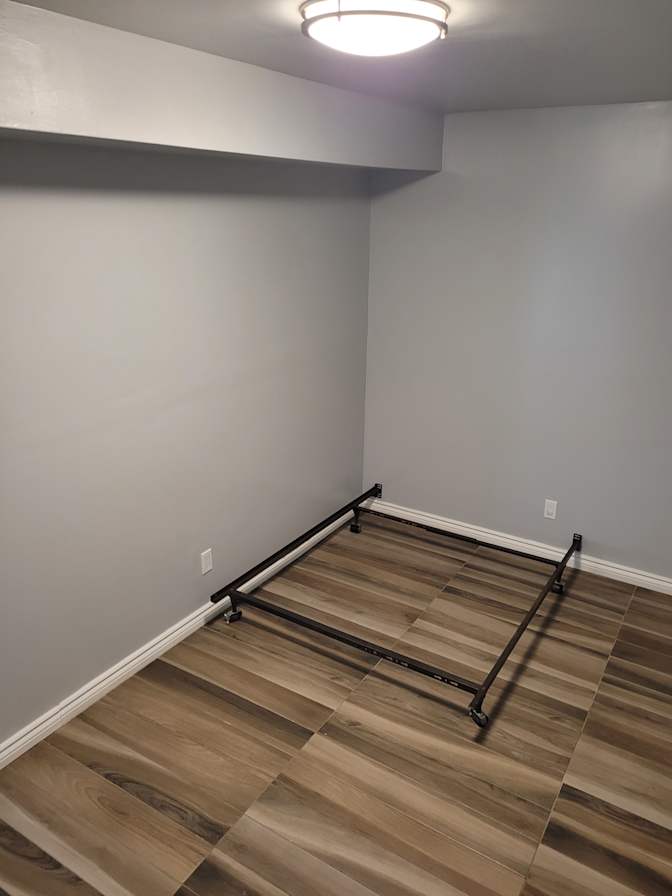 Jason MacLean's room