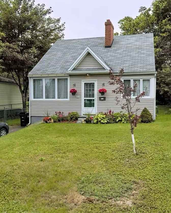 Photo of Aaron Brake's room