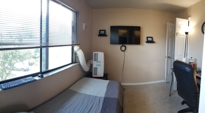 Photo of Rich's room