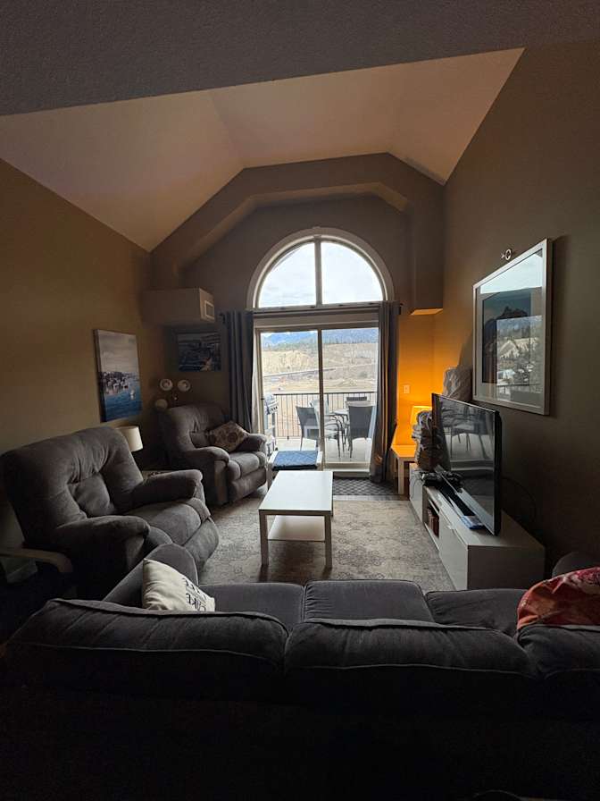 Spencer Hewins's room